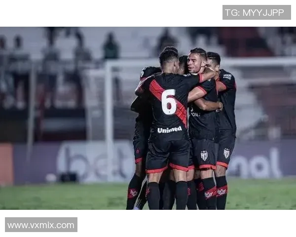 巴西国际与科林蒂安的激烈对决比分揭晓，精彩瞬间回顾