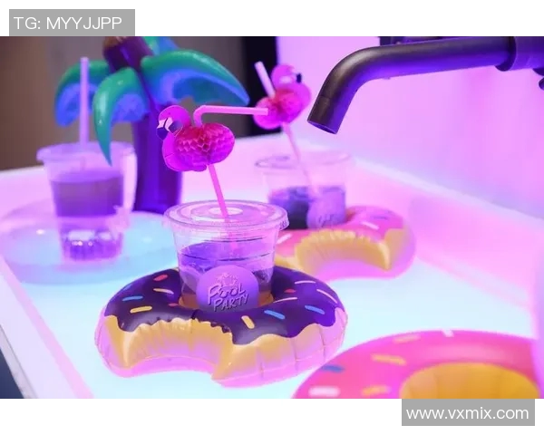 清凉一夏泳池派对畅享美好时光尽情释放欢乐与激情