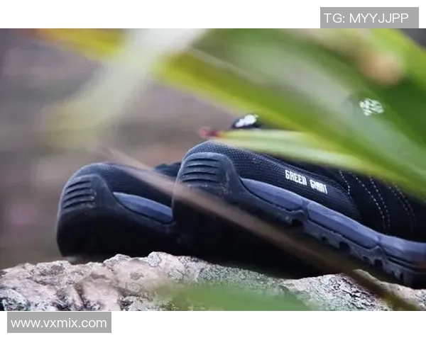 杭州攀岩队的防反策略分析与战术得失探讨 杭州攀岩队的防反策略分析与战术得失探讨