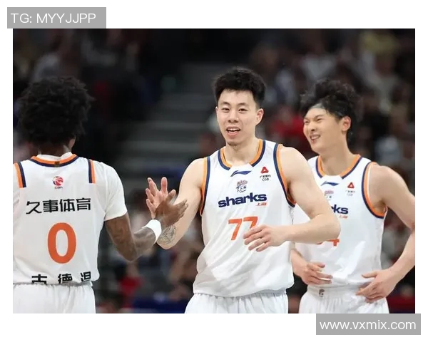 上海篮球队总决赛表现分析:意识与战术的完美结合与不足之处 上海篮球队总决赛表现分析:意识与战术的完美结合与不足之处